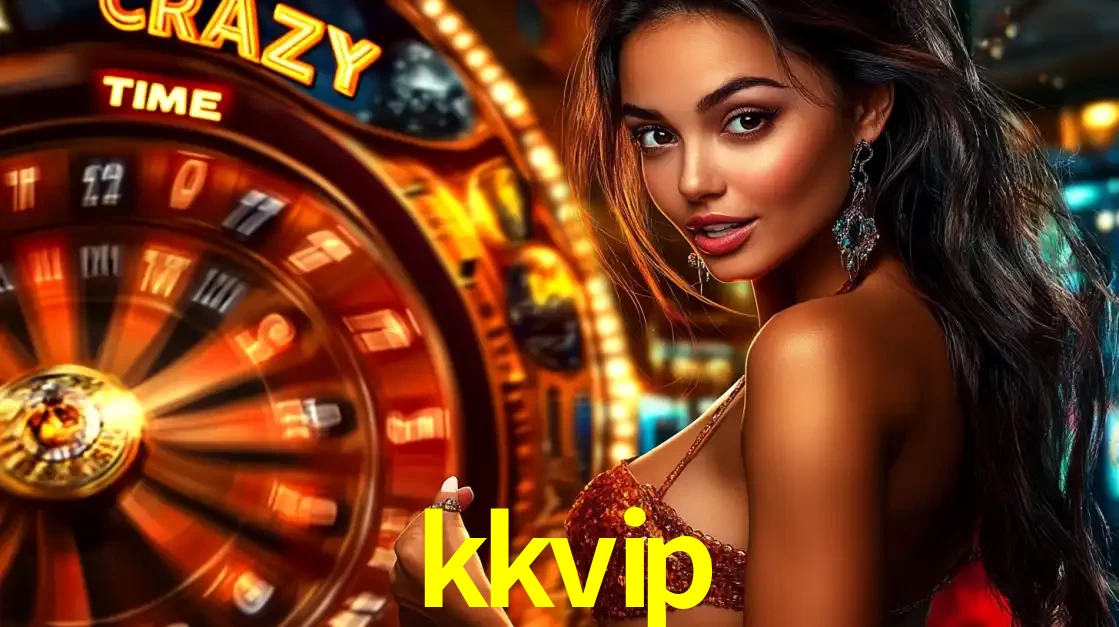 Mulher ao lado da roda de prêmios do jogo de cassino ao vivo Crazy Time, um dos shows de jogos mais emocionantes oferecidos pela plataforma de apostas kkvip.