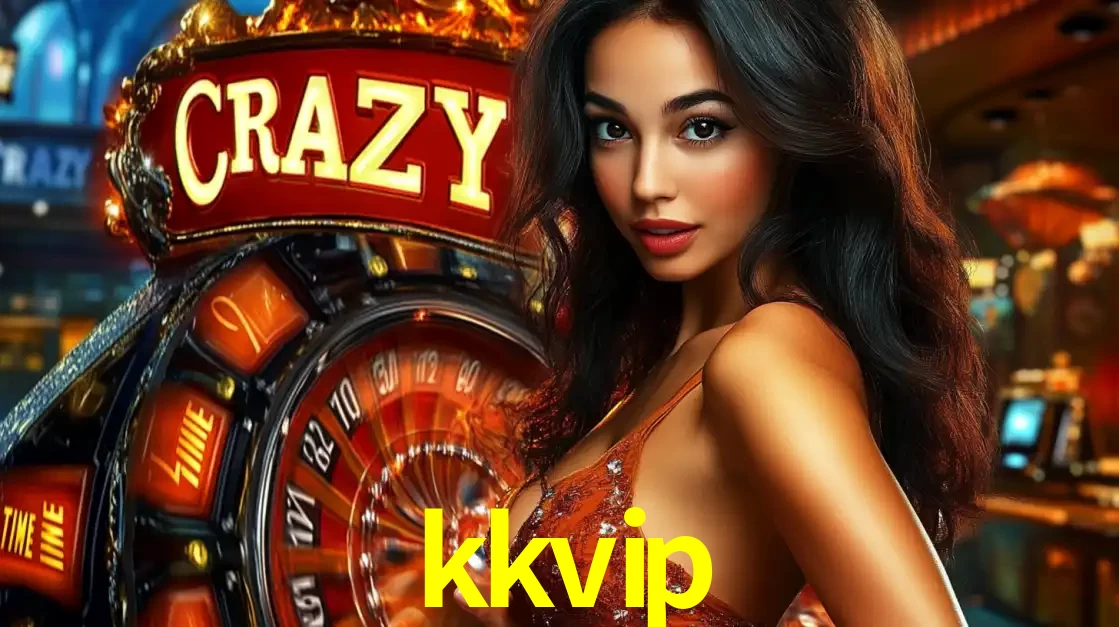 Mulher glamourosa olhando para a câmera com a roda vermelha do Crazy Time ao fundo em um ambiente de cassino, destacando a emoção dos jogos ao vivo no kkvip.