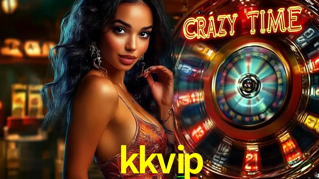 Mulher elegante ao lado da vibrante roda da fortuna do jogo de cassino ao vivo Crazy Time, um dos game shows mais populares e cheios de prêmios do kkvip.